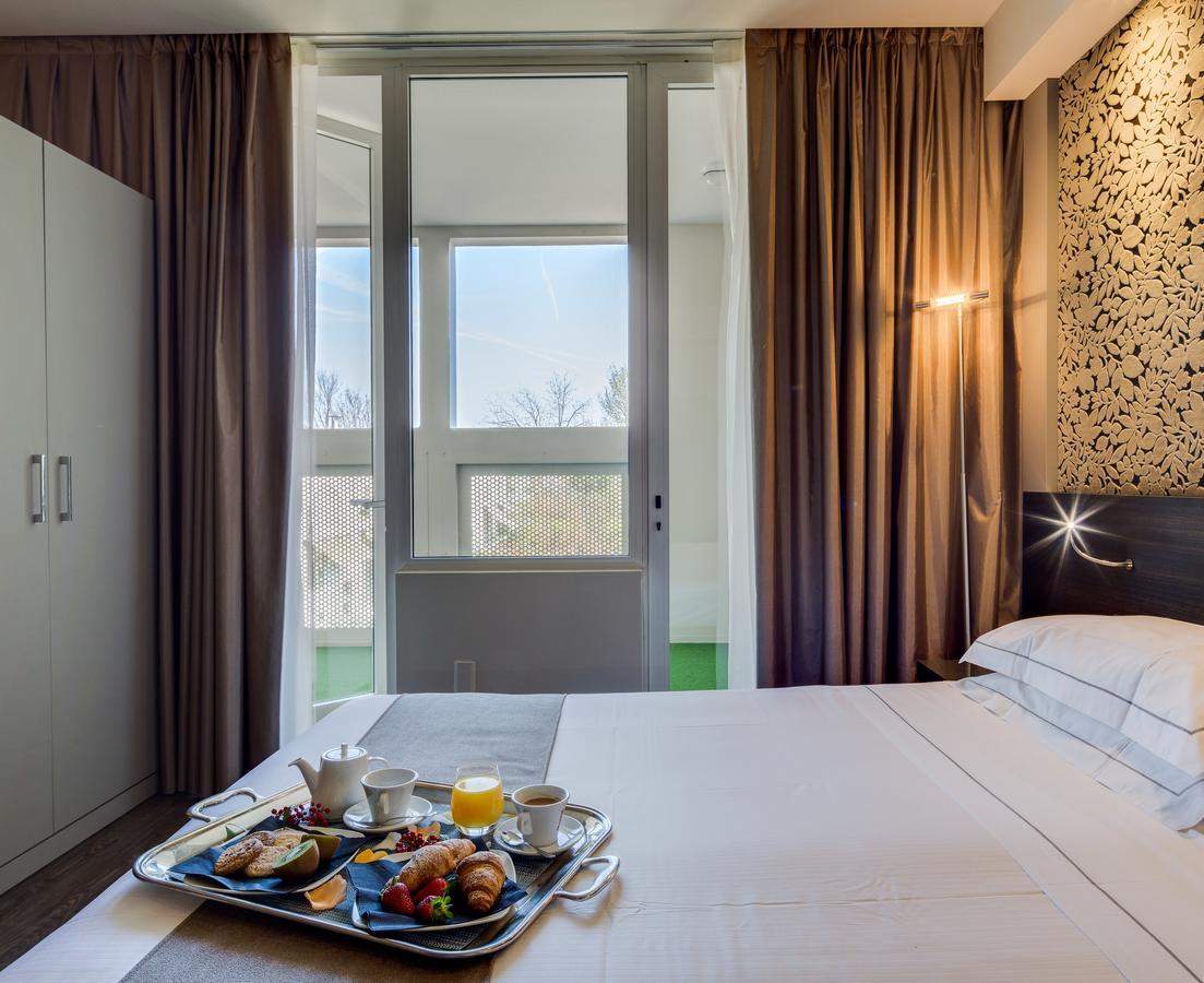 Best Western Plus Hotel Farnese Parma Exterior foto